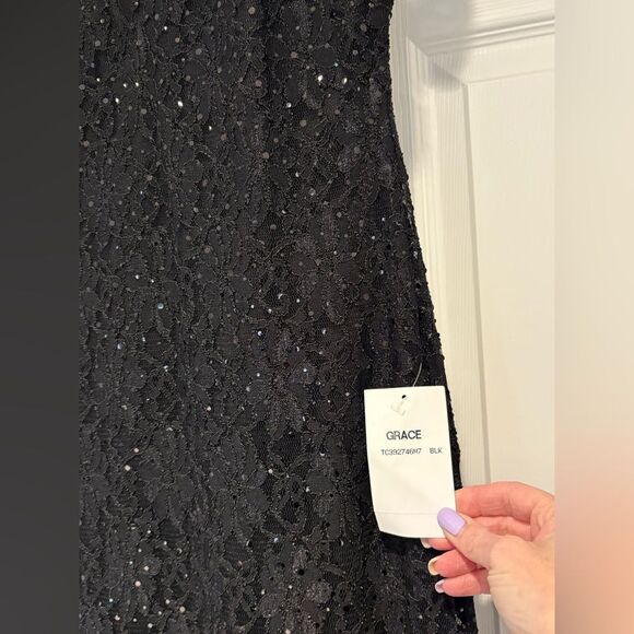 NWT Connected Apparel Lace and Sequins Short Sleeve Gown Size 10 - Picture 12 of 12